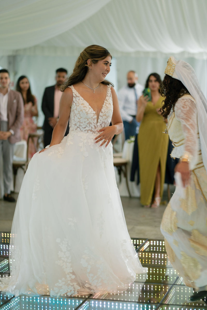 Lama & Paul reception with LED dancefloor MORNING LIGHT PHOTOGRAPHY